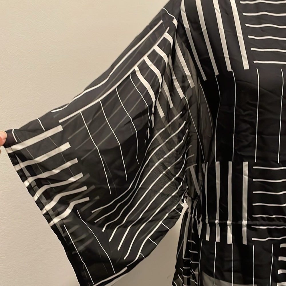 Chaps Top Tunic Size L  BlackWhite Geometric Print Sheer Drawstring Waist
